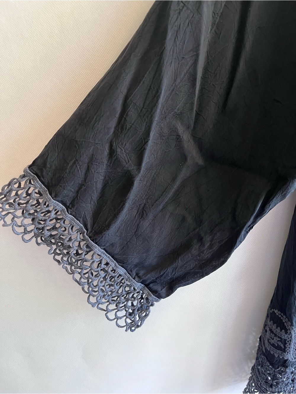 Johnny Was Black Embroidered Tunic Top Eyelet - Picture 4 of 11